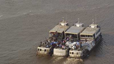 Ferry boats between Kinshasa and Brazzaville