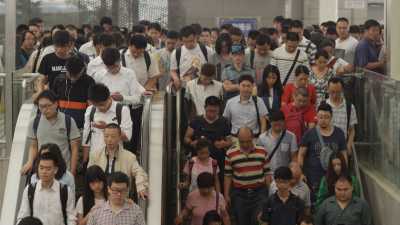 Rush hour in Beijing's metro