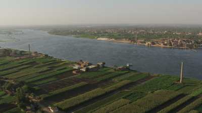 Fields covered Nile's banks, south from Cairo