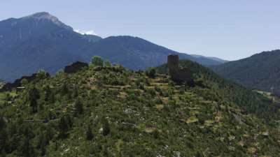 Village and Gosol castle ruines