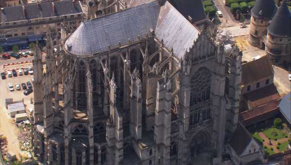Beauvais and its cathedral