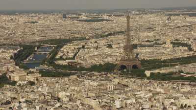 Wide shots of Seine, Arc de Triomphe and Eiffel Tower