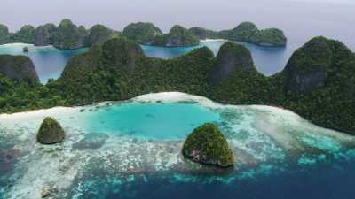 Pulau Wayag, archipelago of the Raja Ampat