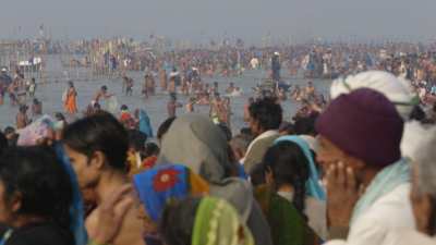 Crowd bathing during Kumbh Mela