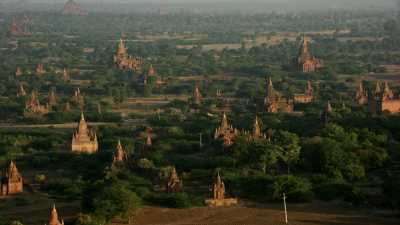 Hot-air balloons over Bagan Site