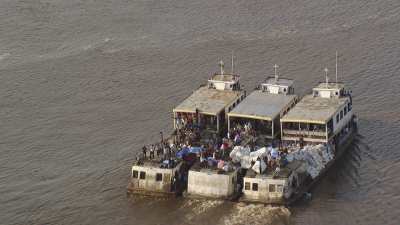 Ferry boats between Kinshasa and Brazzaville