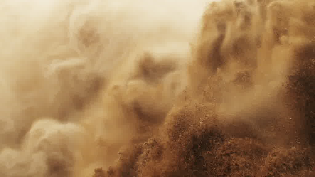Spectaculaire lâcher des eaux du barrage de Xiaolangdi