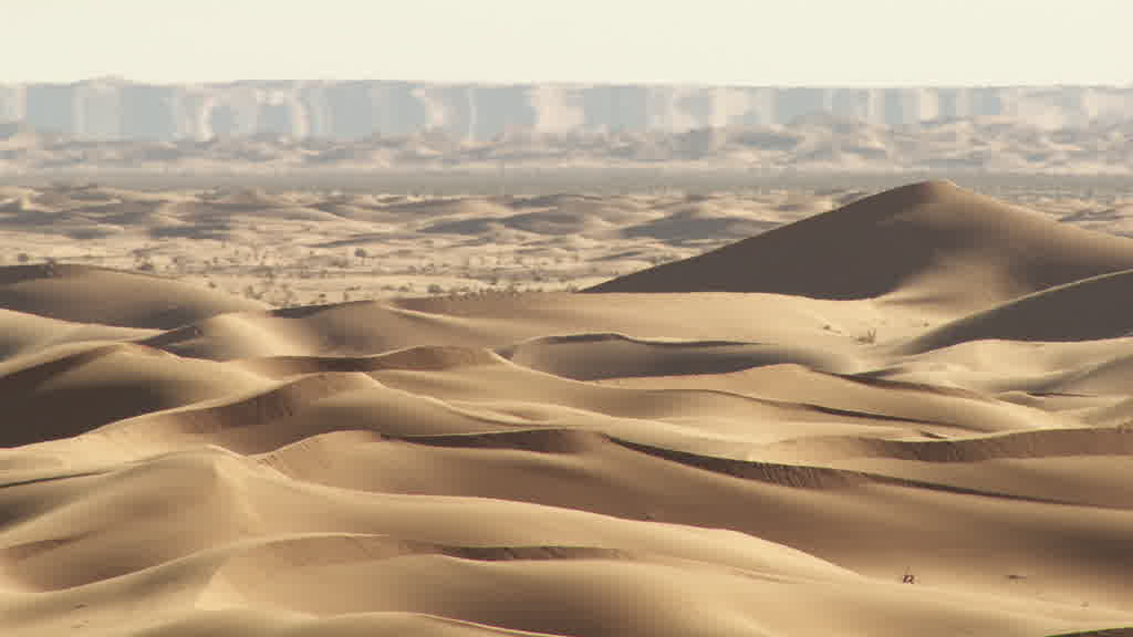 Un mirage (Fata Morgana) dans le Sahara