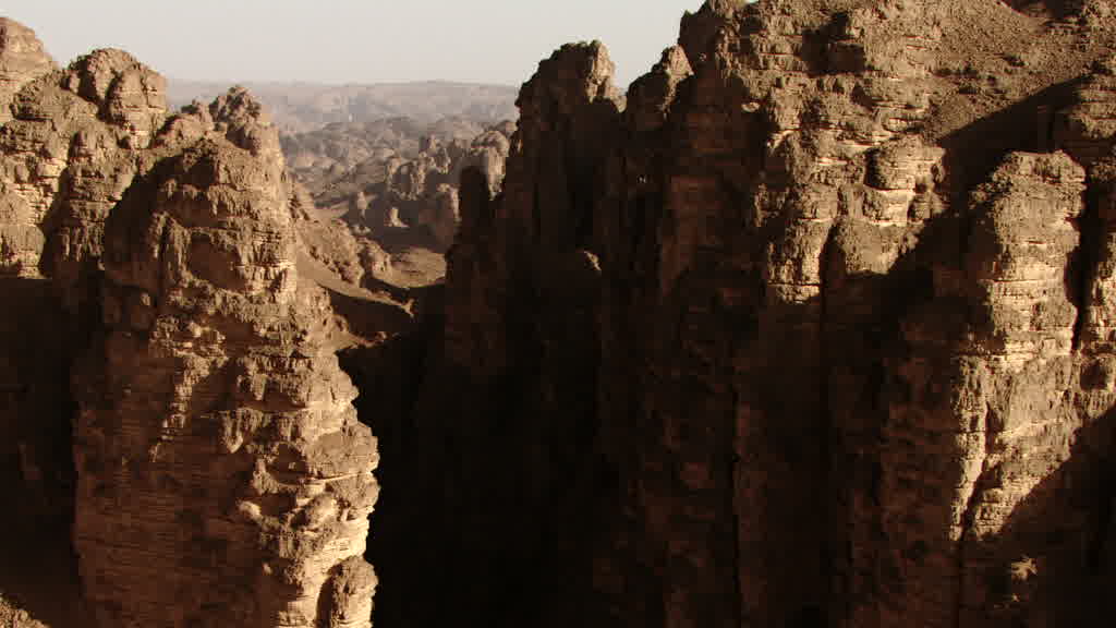 Canyons rocheux dans le Tassili