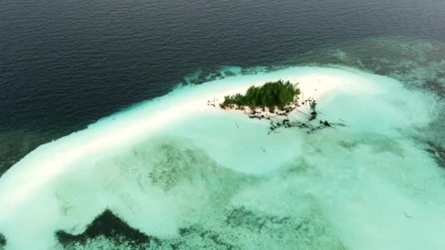 Pulau Wayag, Isolated Archipelago of Raja Ampat