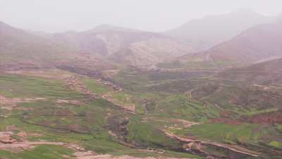 Mountain village of the Timnkar plateau and its mosque