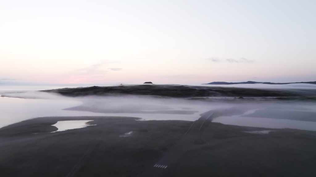 Miquelon dans la brume du petit matin