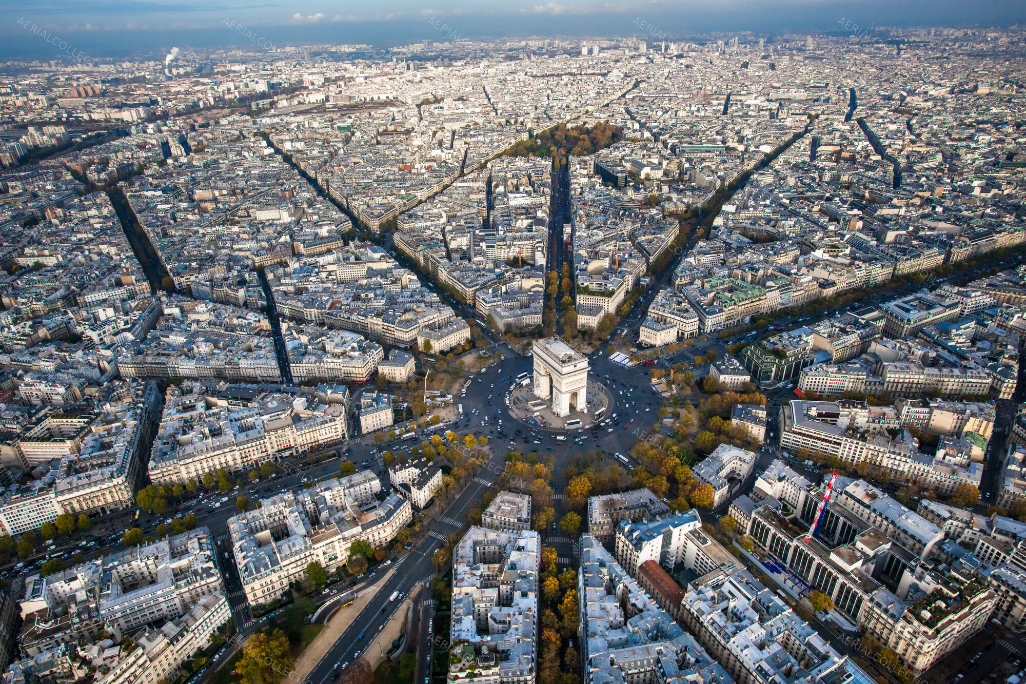 Charles de Gaulle Square - Etoile, Arc de Triomphe