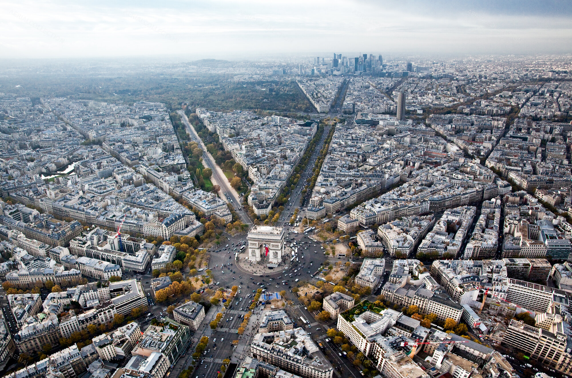 Charles de Gaulle Square - Etoile, Arc de Triomphe