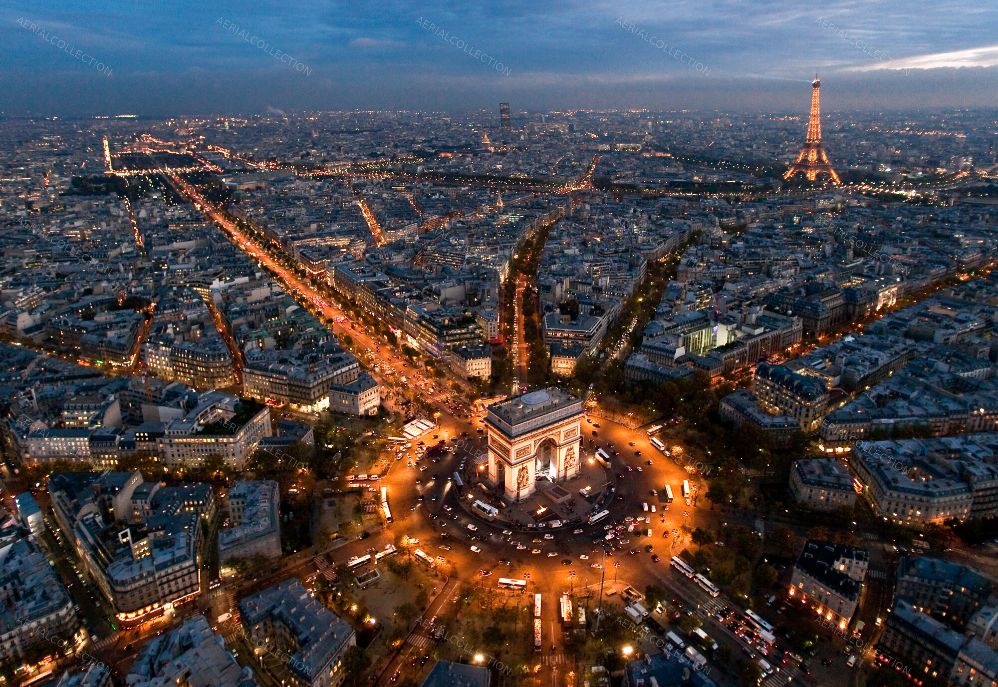 Charles de Gaulle Square - Etoile, Arc de Triomphe