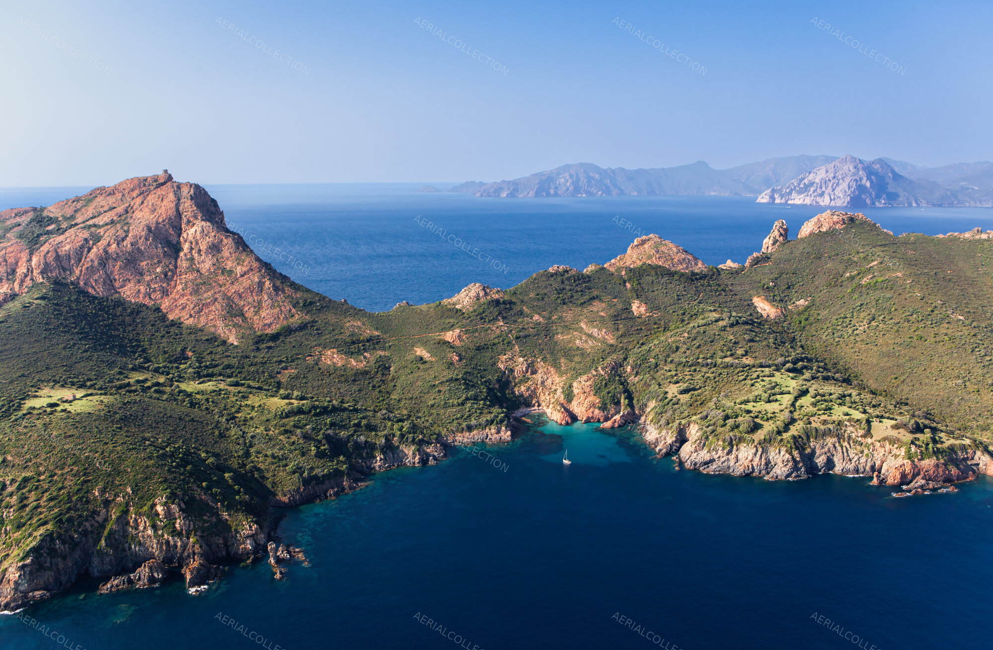 Capo Rosso, Piana Coves