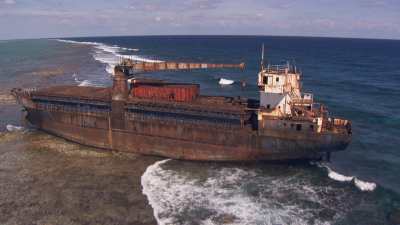 Shipwreck on the Reef